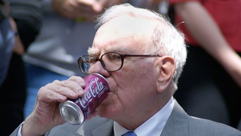 Lựa chọn cổ phiếu Coca-Cola tuyệt vời của tỷ phú Warren Buffett