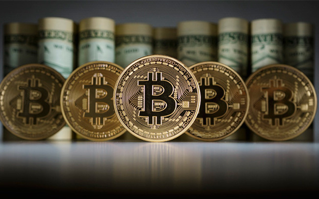 Đặt Cược Bitcoin Tăng Giá Tăng Khi Biến động Ngụ ý Trượt Dốc