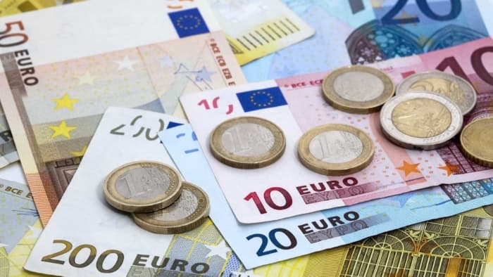 Phân Tích Kỹ Thuật đồng Euro: Eur/usd Giảm, Eur/gbp Tìm Kiếm Hỗ Trợ
